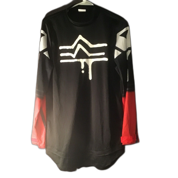 Fortnite Long Sleeve Shirt Small Black Red Drip Logo Gamer Apparel 2020 - Picture 1 of 3